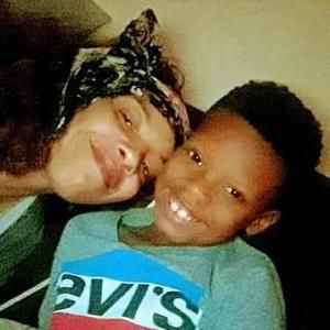 Meet your Posher, Tyesha